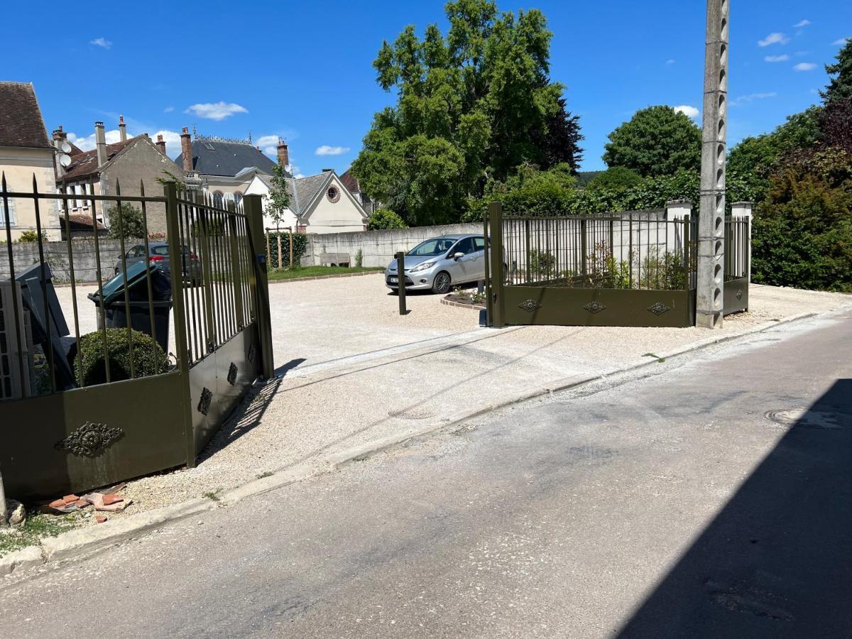 Appartements Domaine Gueguen Chablis Zewnętrze zdjęcie